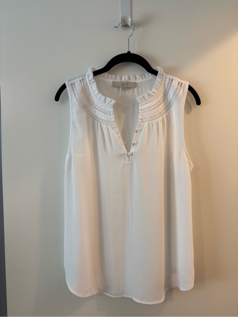 LOFT White Sleeveless Blouse